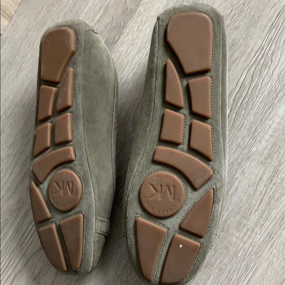 Michael Kors flats - Picture 3 of 3